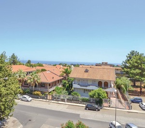 Holiday Giarre Persons Bedrooms 