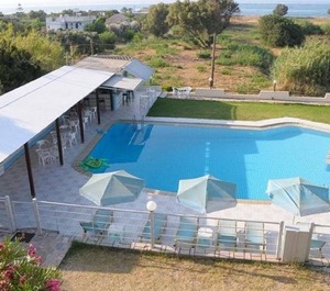 Andys Gardens Hotel Γεράνι 