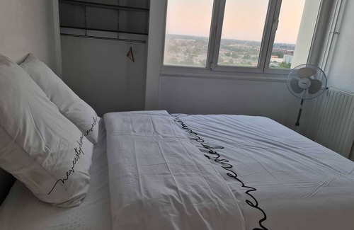 Mons-en-Baroeul Apartment | À 1 min du Métro, Proche du Stade Pierre Mauroy ! Appartement Idéal Pour Famille