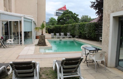 Sud Apartment | À 10 min du centre ! Chambre Twin + accès piscine