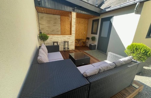 Bagneres-de-Luchon Villa | À 2 Minutes à Pied du Télécabine, Maison Cosy Idéal Pour les Familles