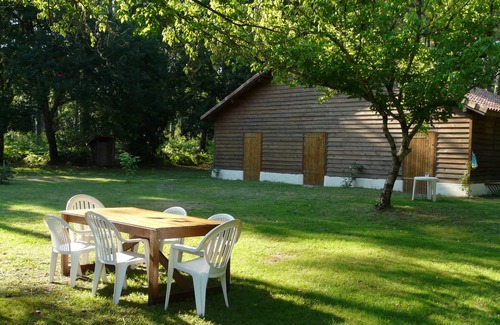 Saint-Julien-en-Born Villa | à 3 km de la Plage de Contis, Belle Villa Dans un Grand Parc