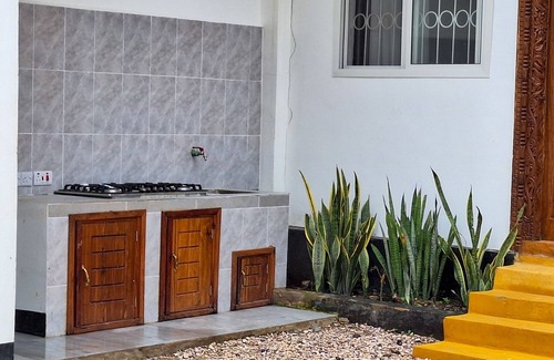 Zanzibar Town Apartment | À 3 Minutes D'une des Plus la Plage de Zanzibartumbo Swahili Villa