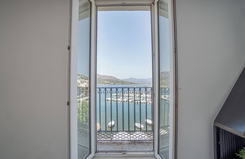 Port de la Selva Apartment | Ático a Primera Línea de Mar. Ideal Para Familias