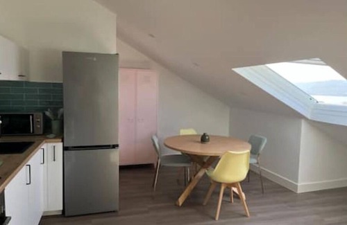 Raxo Apartment | Ático con Vistas en Raxó