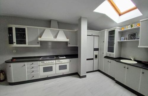 Castro Caldelas Apartment | Ático Pilos