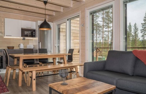 Akaslompolo House | Äkäsmartti A by Interhome