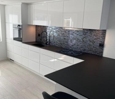 Ny Hellesund House | Årossanden hytte nr 4 O