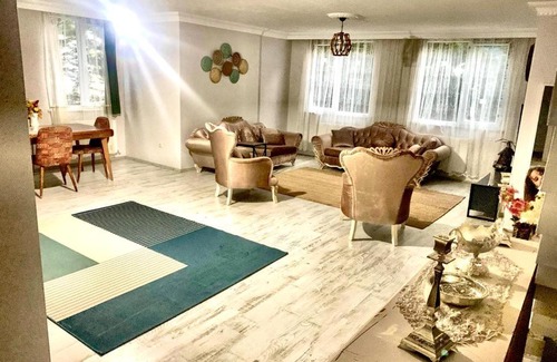Arnavutkoy House | çift kişilik banyolu oda (2) havalimanına 10 dakika
