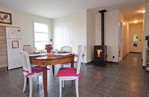 Saint-Martin-d'Ecublei House | Écogîte confortable avec jardin clos, adapté PMR, proche de la forêt et de L'Aigle, jusqu'à 8 pers. - FR-1-497-23