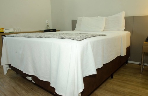 Calafate Hotel | Ímpar Suítes Expominas