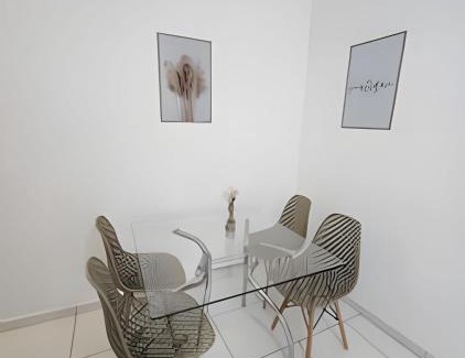 Boqueirao Apartment | Ótimo APTO-Uma Quadra da Praia em Santos
