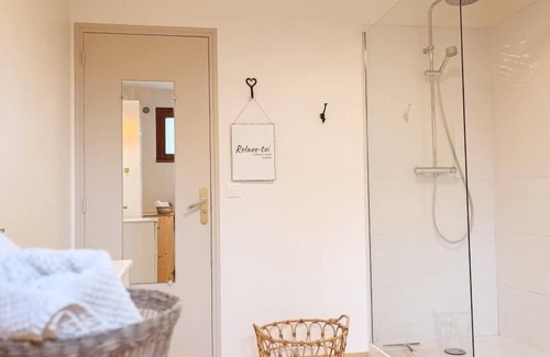 Douelle House | Ô Paradis - DOUELLE - Gîte