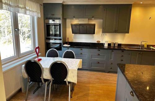 Ostavall Villa | Östavall Kölsillre Lyxvilla, fiber internet WiFi