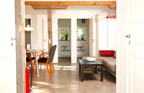 Jonaker Apartment | Övre Jäder 1 - Jönåker