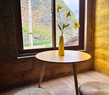Meo Vac House | Đá Nhớ Homestay