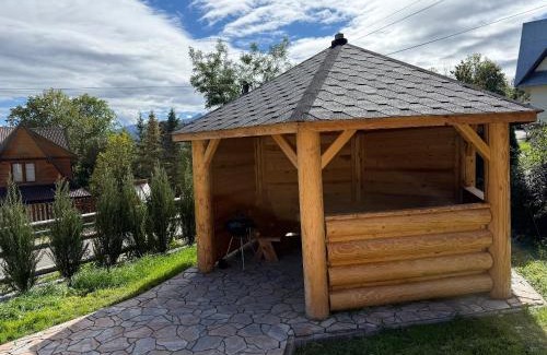 Brzegi Ski Chalet | Łobrotno Gaździna - góralska chałupa na wyłaczność