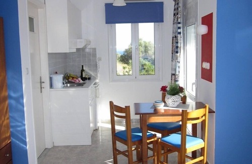 Kastri Apartment | Μοναδικό μέρος για ξεκούραστες διακοπές με θέα στην θάλασσα