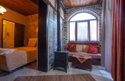Loutraki House | Ξενώνας Μαίανδρος