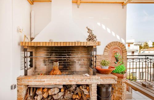 Amarousion Apartment | Σοφίτα Μοναδικής Αύρας με Θέα & BBQ
