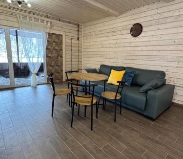Plavya House | База відпочинку „СІНАЙ“