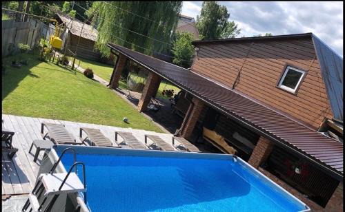 Mizhhirya House | Будинок з лазнею