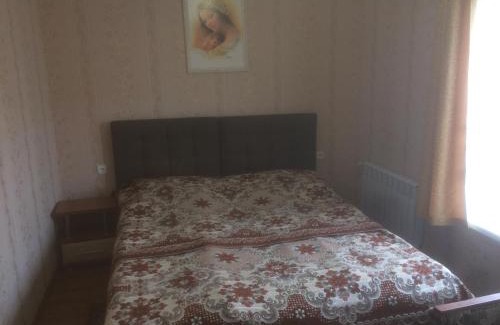 Lviv Oblast Apartment | Будиночок в Східнці-Новий Кропивник