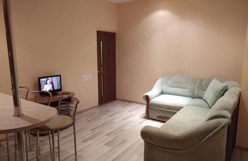 Brovary Apartment | Двухкомнатная квартира с кухней студией Бровары.