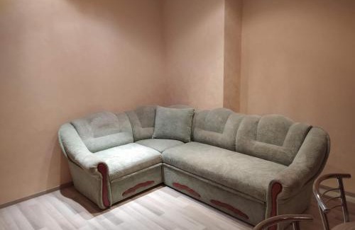 Brovary Apartment | Двухкомнатная квартира с кухней студией Бровары.