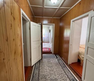 Naryn Cabin | Дом на скале