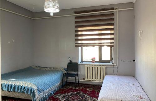 Kyrgyzstan House | Дом Паризата Үсөнова