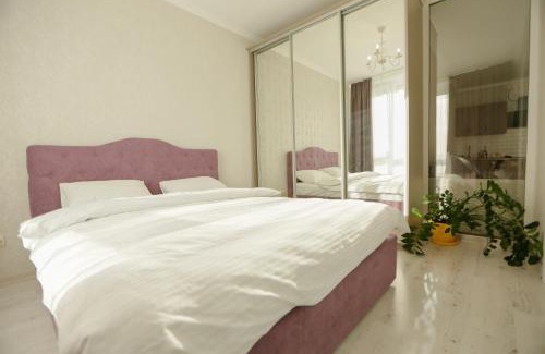 Pozniaky Apartment | ЖК Славутич апарти