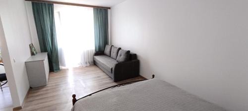 Solomjanskyj Apartment | Квартира возле ЖД ул Тополева 3