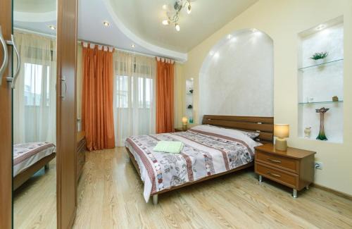 Afanasivsʹkyy Yar Apartment | квартира