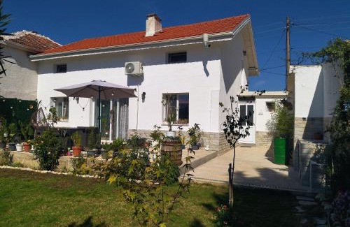 Harsovo House | Къща за гости ИЛТА