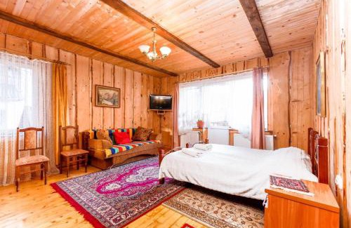 Yaremche Cabin | Лісовий шепіт