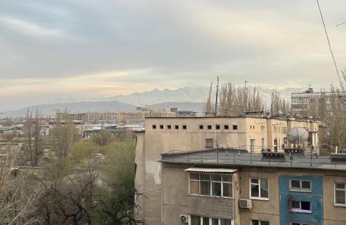 Sverdlov District Apartment | Однокомнатная Карпинка