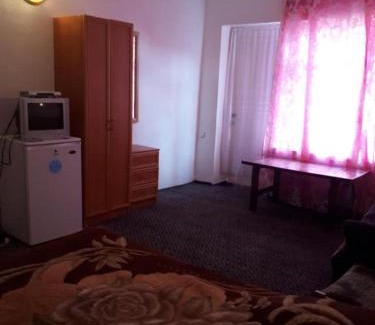 Cholpon-Ata House | Престиж