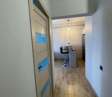 Yerevan Apartment | Трёхкомнатная квартира в новостройке