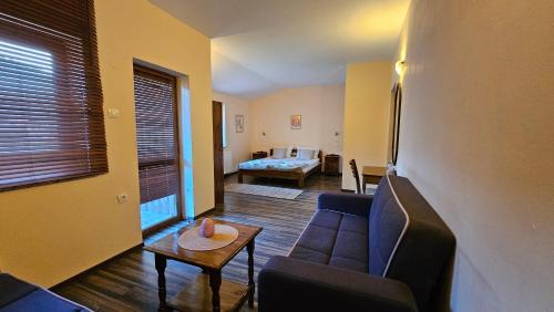Smolyan Resort | Хотел Изворът Арда