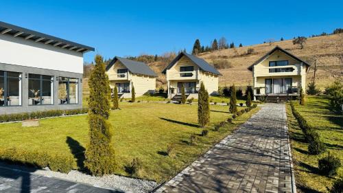 Izki House | Чотири сезони