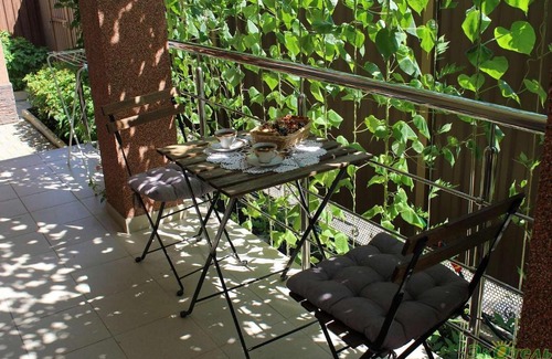 Goryachiy Klyuch House | ЭКОТЕЛЬ