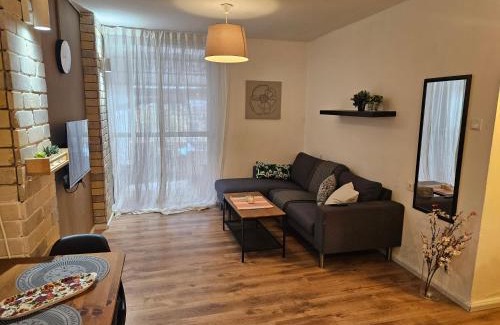 Neve Ilan Apartment | אל גינת אגוז