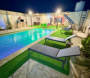Al Rama Ski Chalet | شاليه الريف - البحر الميت - النهضة Chalet Al-Reef - DeadSea - Al-Nahda