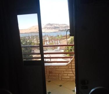 Sohag Apartment | شقه ب موقع متميز عل النيل