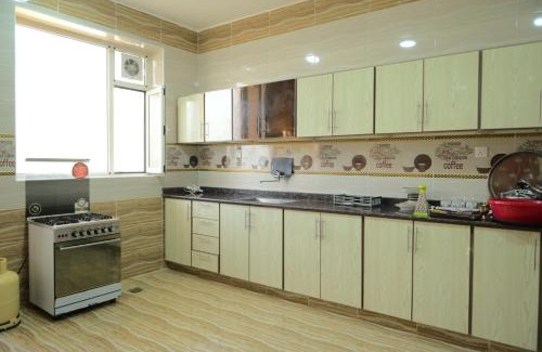 Sanaa Apartment | نيوفيو لششق المفروشه