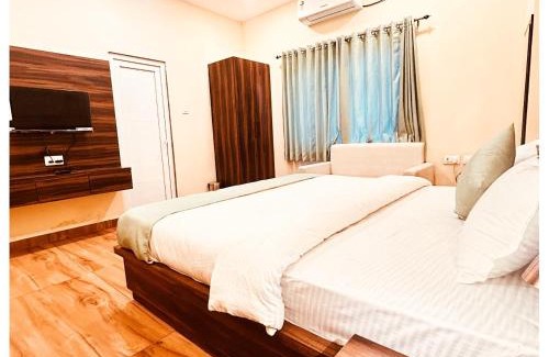 Bettiah Hotel | क्रिस्टल Crystal Palace पैलेस Bettiah बेतिया Full AC Room