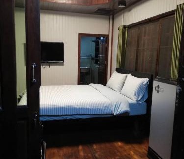 Ban Pong House | บ้านเพียงพัก