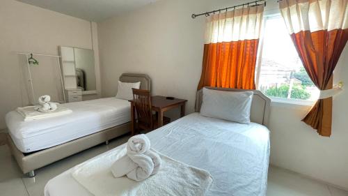 Huai Kapi Hotel | เคทู เกสเฮาส์ (K2 Guesthouse)