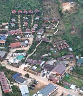 Mok Cham Pae House | เห็ดเหลือง Hedreung banrakthai homestay and camping